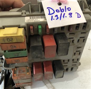 Fiat Doblo 1.3 / 1.9 JTD Sigorta Kutusu 51763770