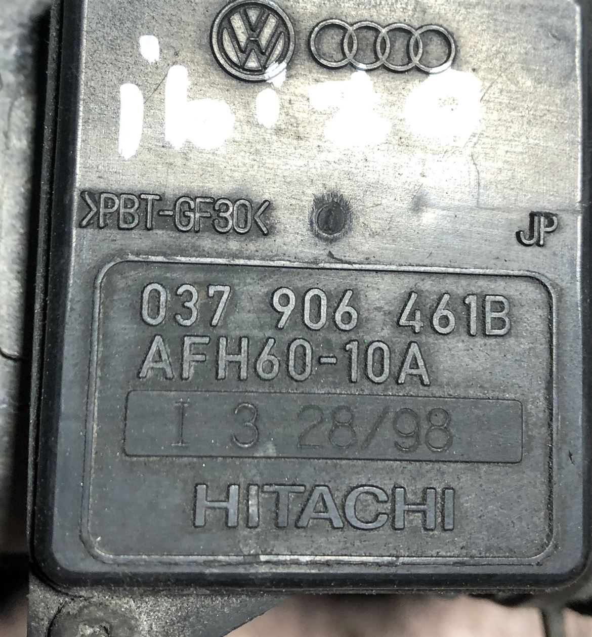 Audi A4 A6 1.6 1997-2000 Hava Akışmetre 037906461B HITACHİ
