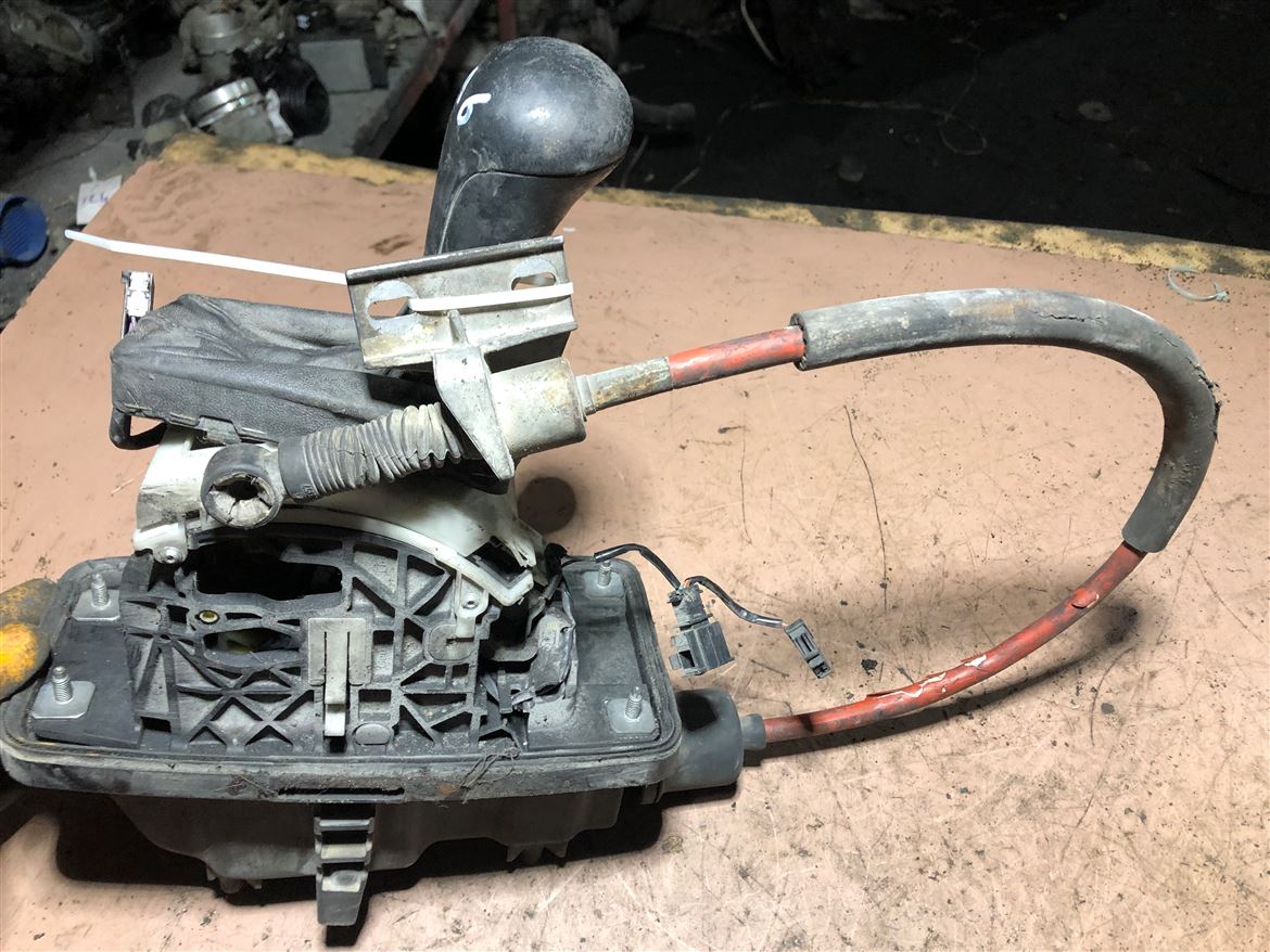 Audi A6 2005-2010 Otomatik Vites Kolu Mekanizması Halatı (4F1713041P)
