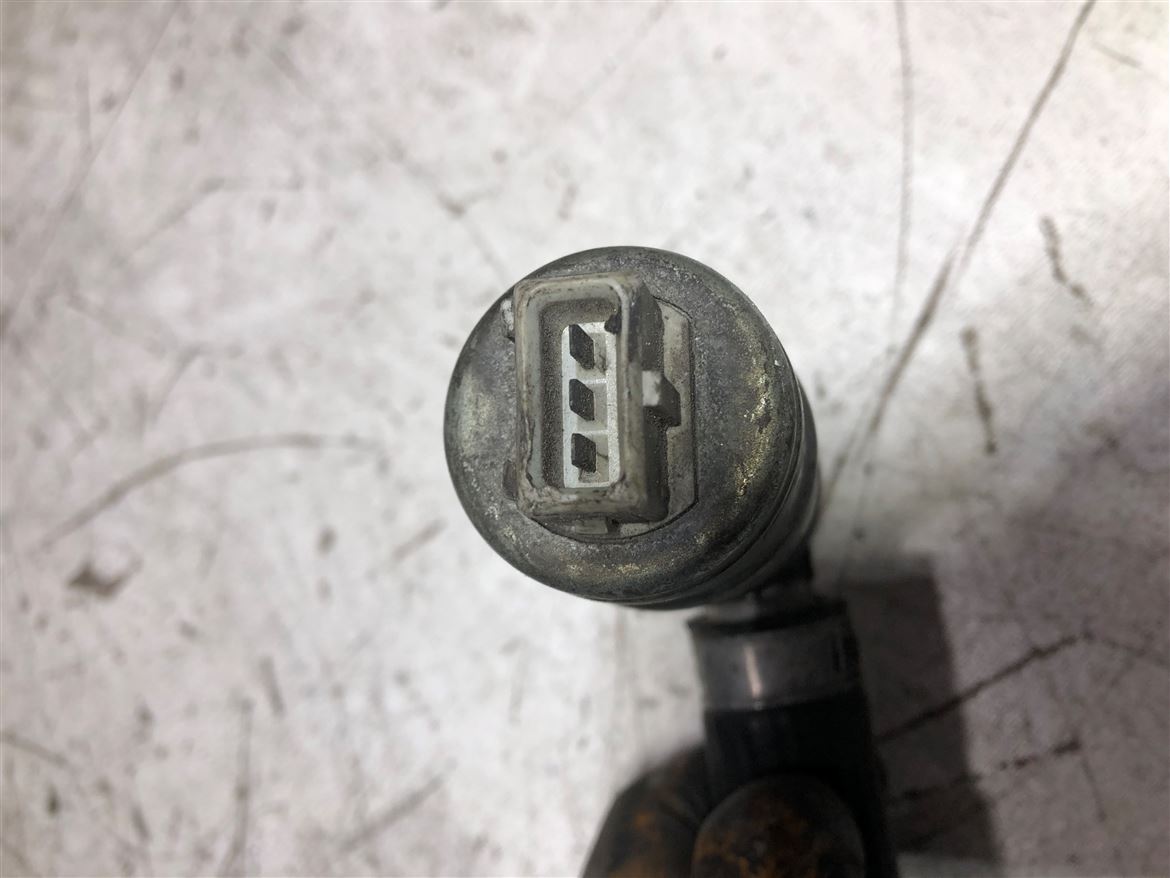 Bmw E28 E30 Rölanti Hava Kontrol Vanası Sensörü