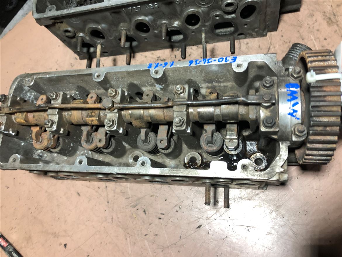 BMW E30 E34 E36 1.6i-1.8i 8V 1987-94 Silindir Kapağı 1727459--2