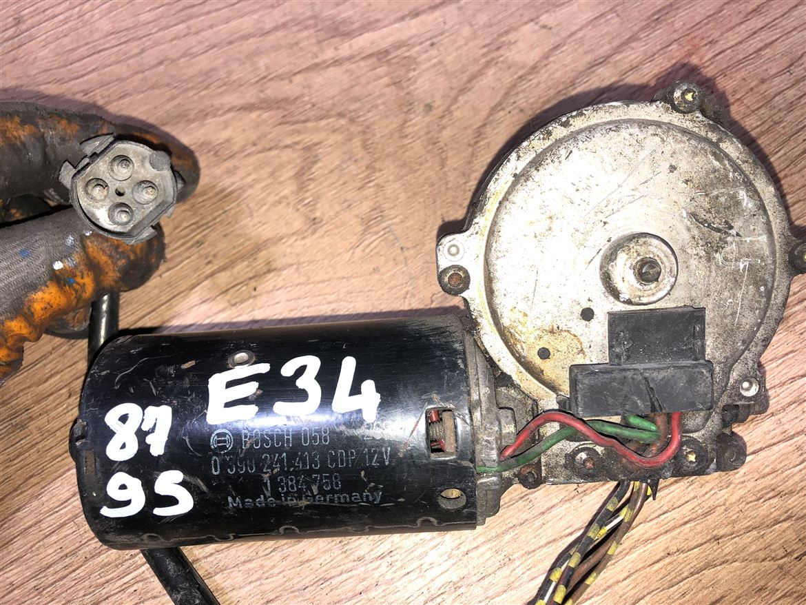 BMW E34 1987-1995 Ön Cam Silecek Motoru