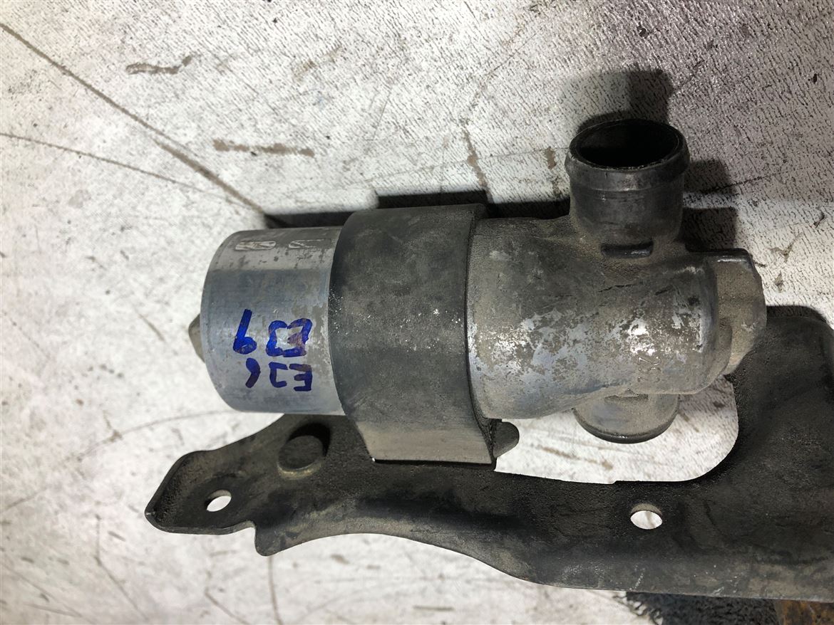 BMW E36-E39 m52-m54 Rölanti Hava Kontrol Valfi 1744713