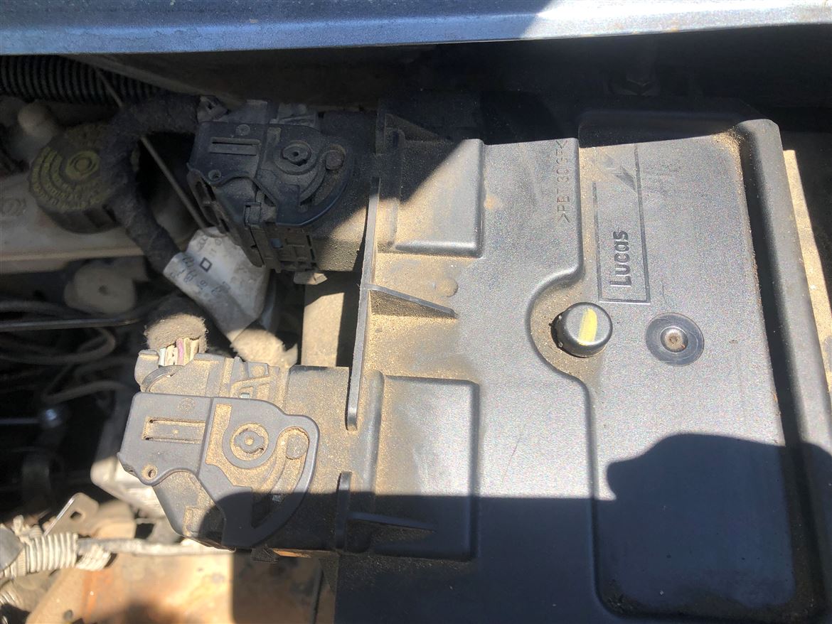 Citroen Berlingo 206 306 Partner 1.9 D 1998-2006 Motor Beyni R04080035B