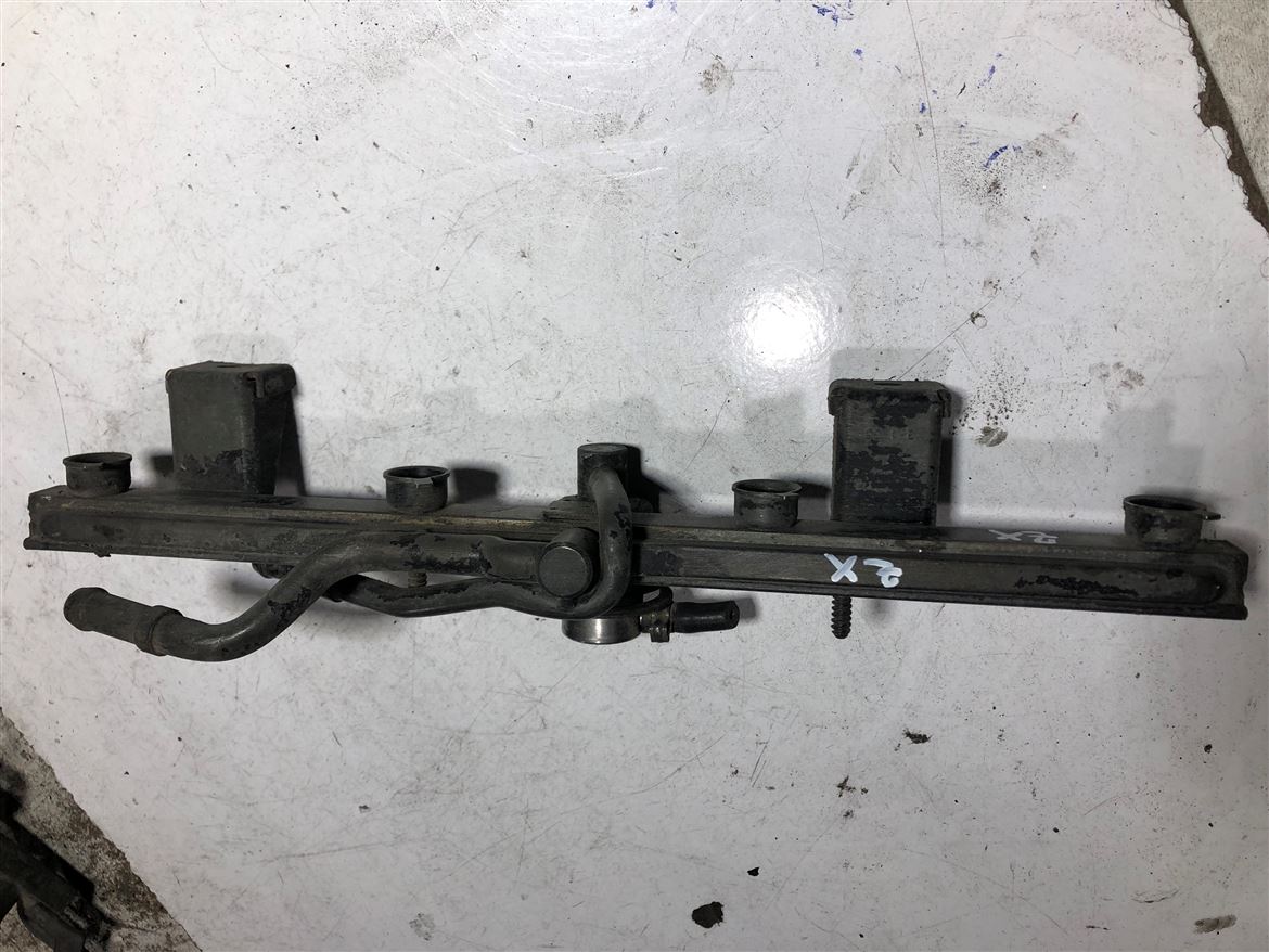 Citroen ZX Enjektör Kütüğü