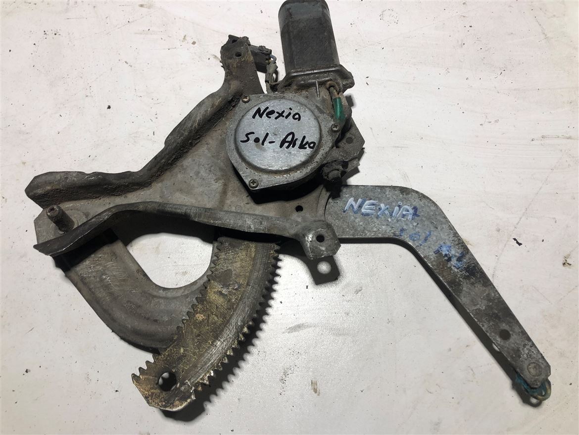 Daewoo Nexia Sol Arka Kapı Cam Krikosu