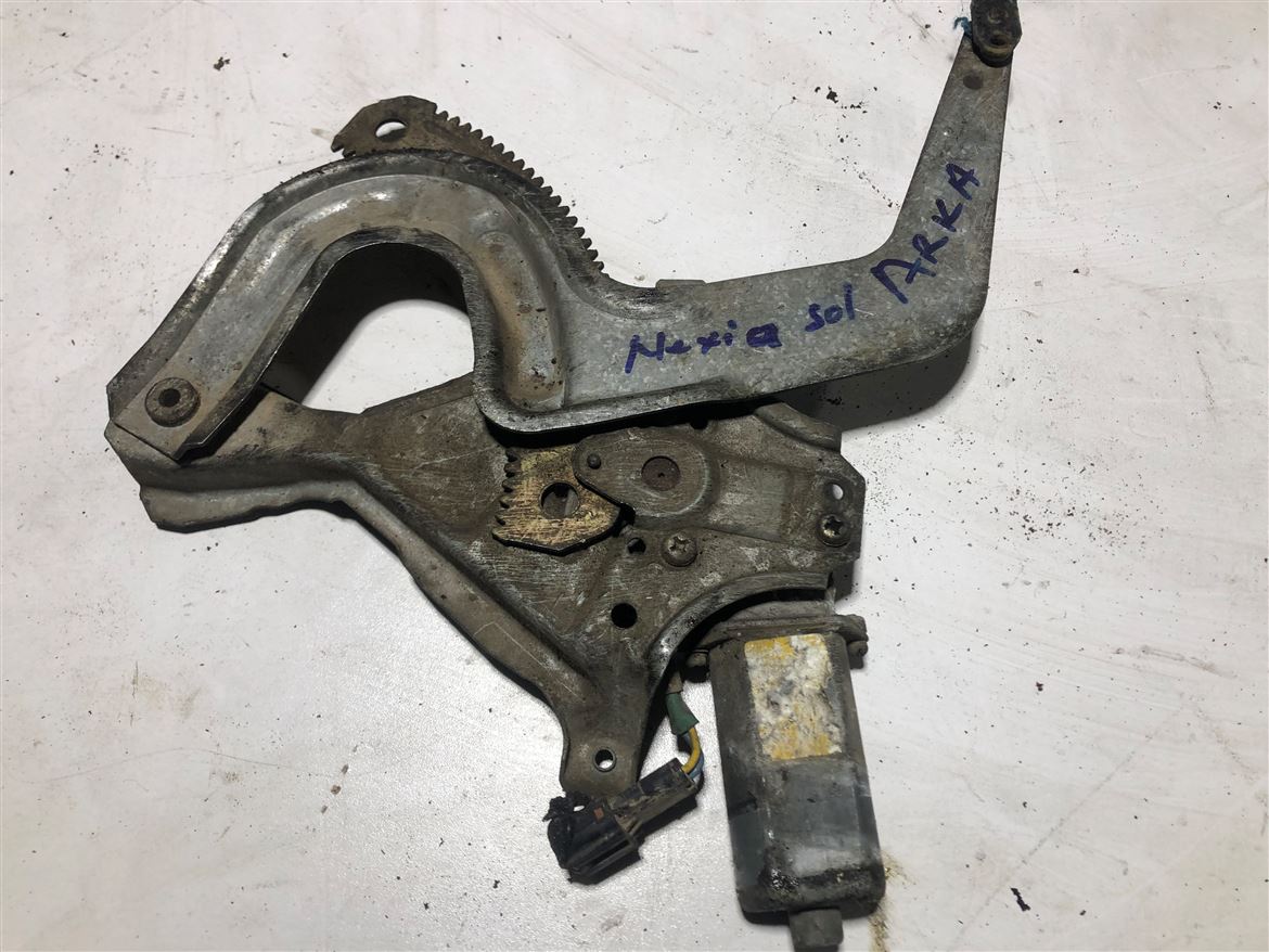Daewoo Nexia Sol Arka Kapı Cam Krikosu