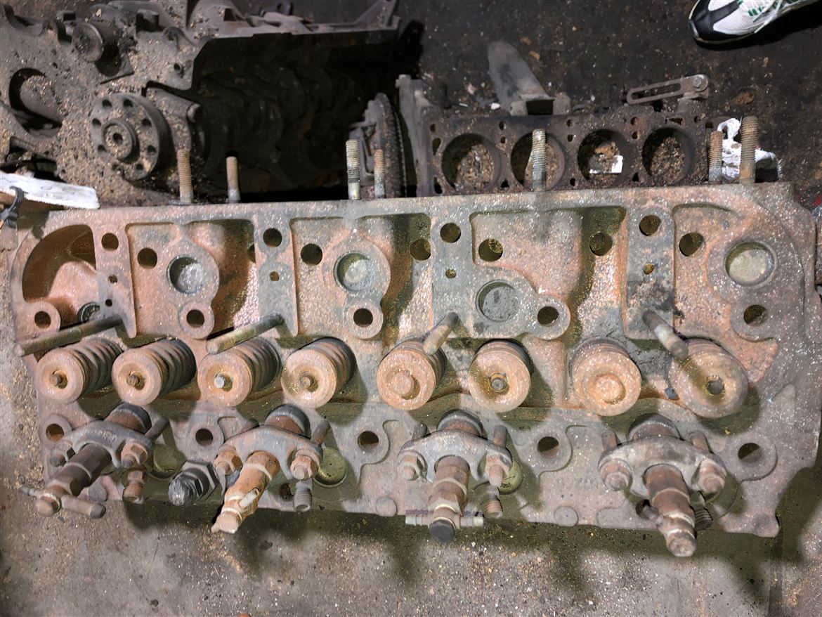 Fiat 50NC Motor Silindir Kapağı (2)