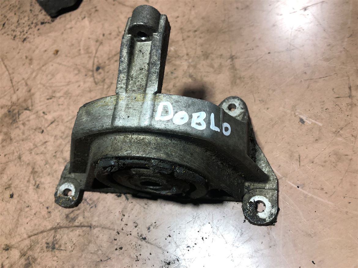 Fiat Doblo 1.3-1.9 JTD 2001-2010 Sol Motor Takozu (3)