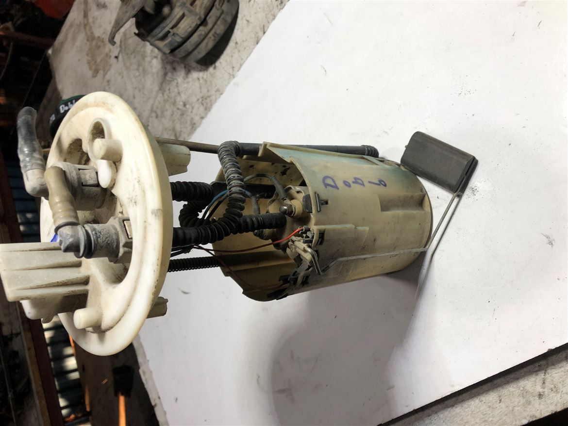 FİAT DOBLO 1.3-1.9 JTD MAZOT YAKIT ŞAMANDIRASI 0580303028 BOSCH 2500