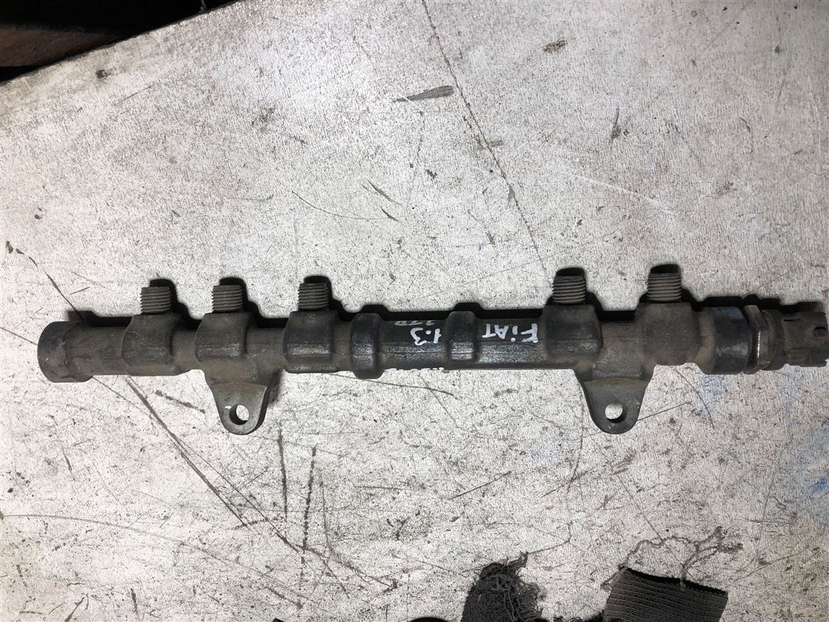 Fiat Doblo Fiorino Punto Linea 1.3 JTD Rail Borusu 0445214217 BOSCH