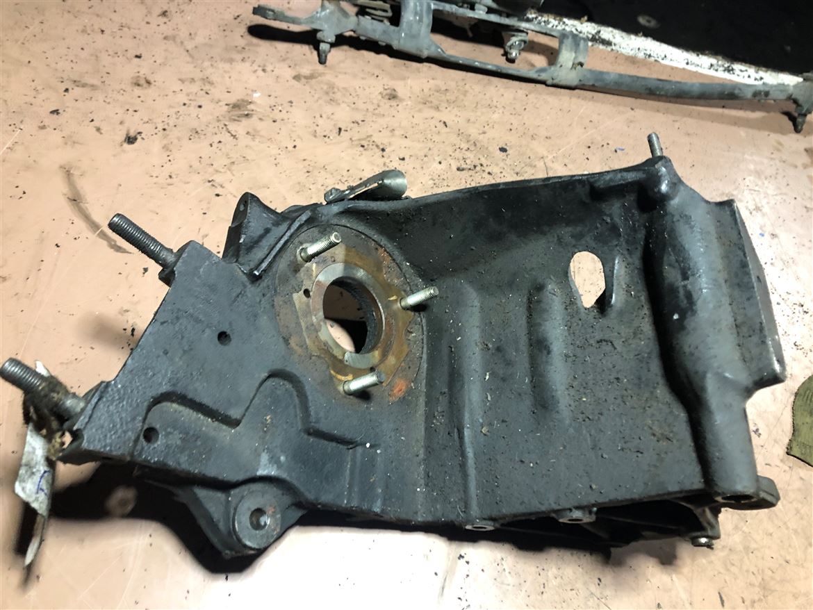 Fiat Doblo Marea 1.9 JTD Mazot Pompası Braketi