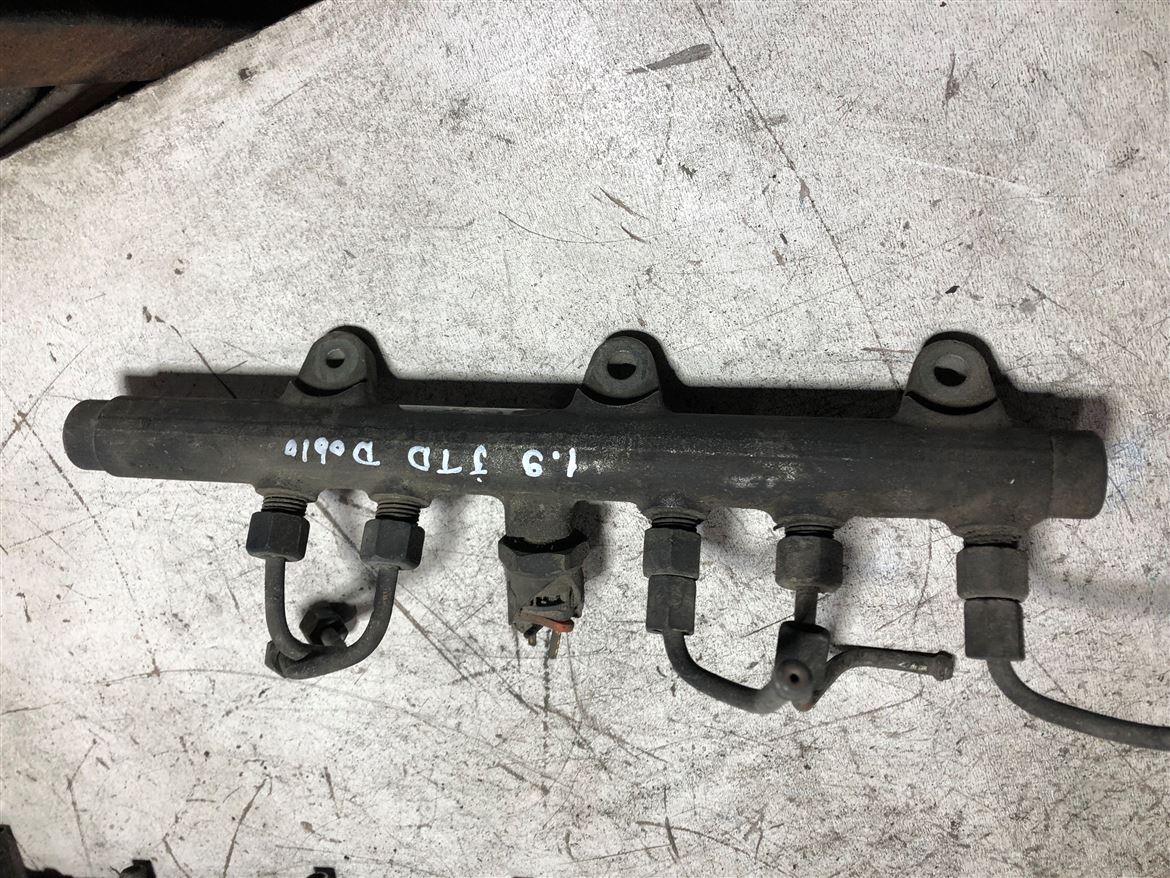 Fiat Doblo Punto Stilo 1.9 JTD Rail Borusu 0445214016 BOSCH