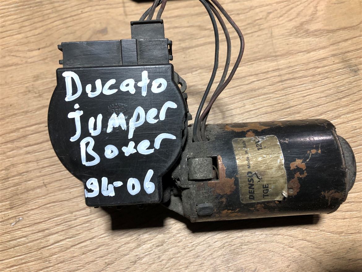 Fiat Ducato Jumper Boxer 1994-2006 Ön Cam Silecek Motoru