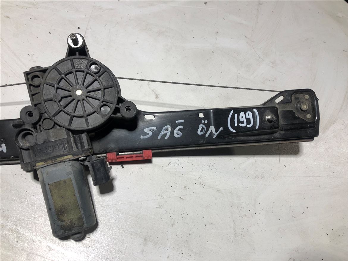Fiat Grande Punto EVO (199) 2005-12 Sağ Ön Kapı Cam Krikosu 51723317