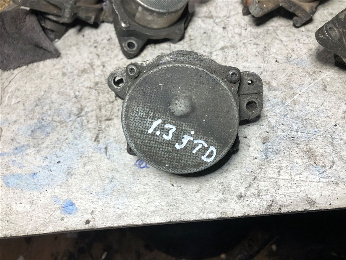 Fiat Linea Idea Punto Panda Doblo 1.3 JTD Fren Vakum Pompası 73501358