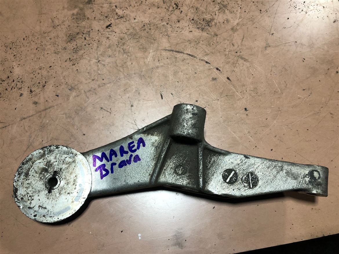 Fiat Marea Brava Motor Şanzıman Kulağı Bağlantı Braketi