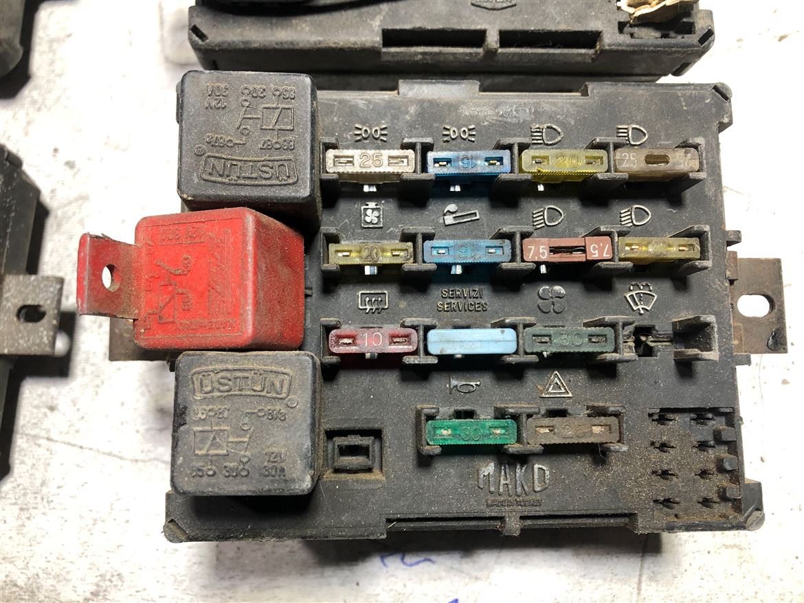 Fiat Punto 1.2 1999-2003 Sigorta Kutusu 46763650 (3)