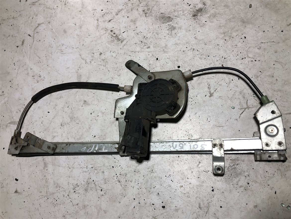 Fiat Tempra Tipo Sol Ön Kapı Cam Krikosu