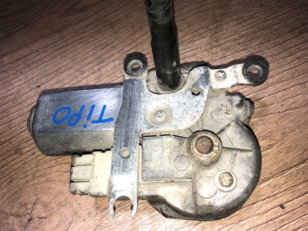 Fiat Tipo Arka Cam Silecek Motoru (2)