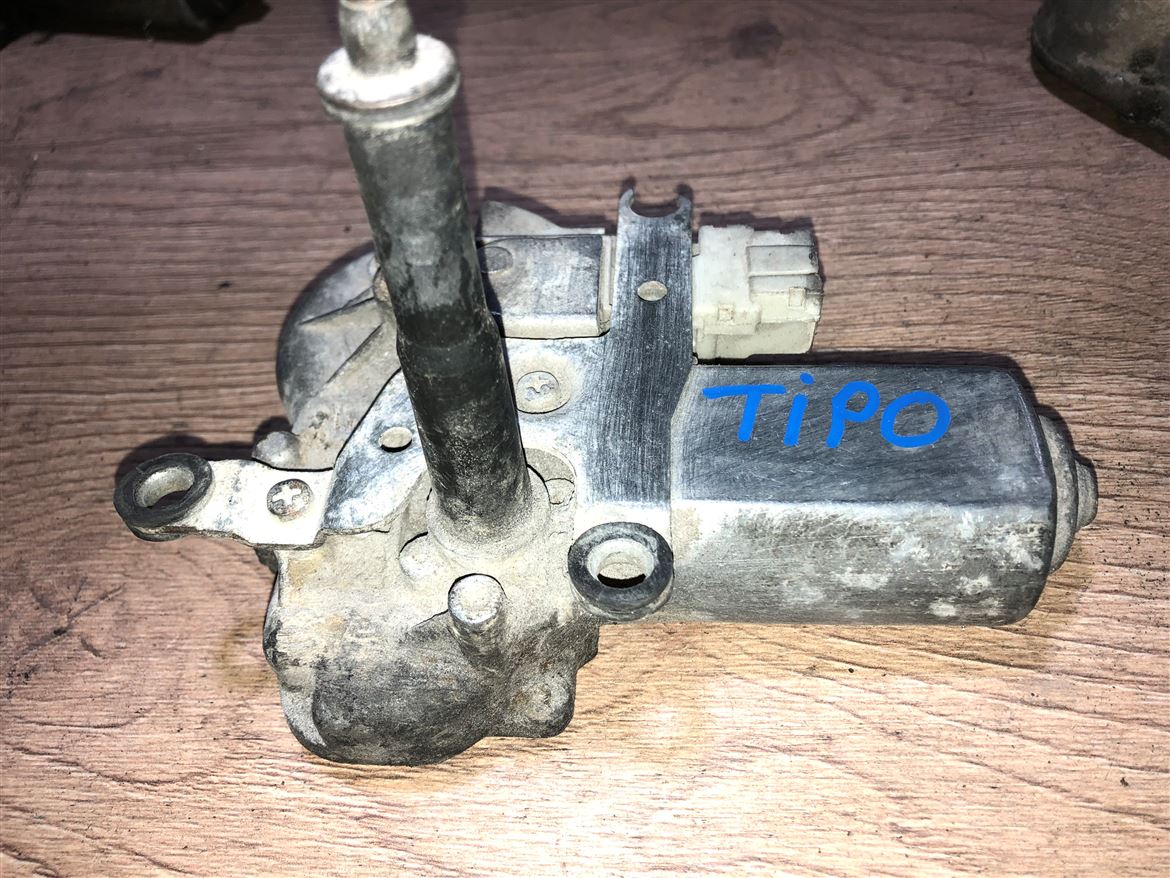 Fiat Tipo Arka Cam Silecek Motoru