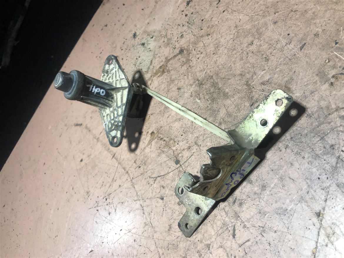 Fiat Tipo Bagaj Kilit Butonu ve Mekanizması