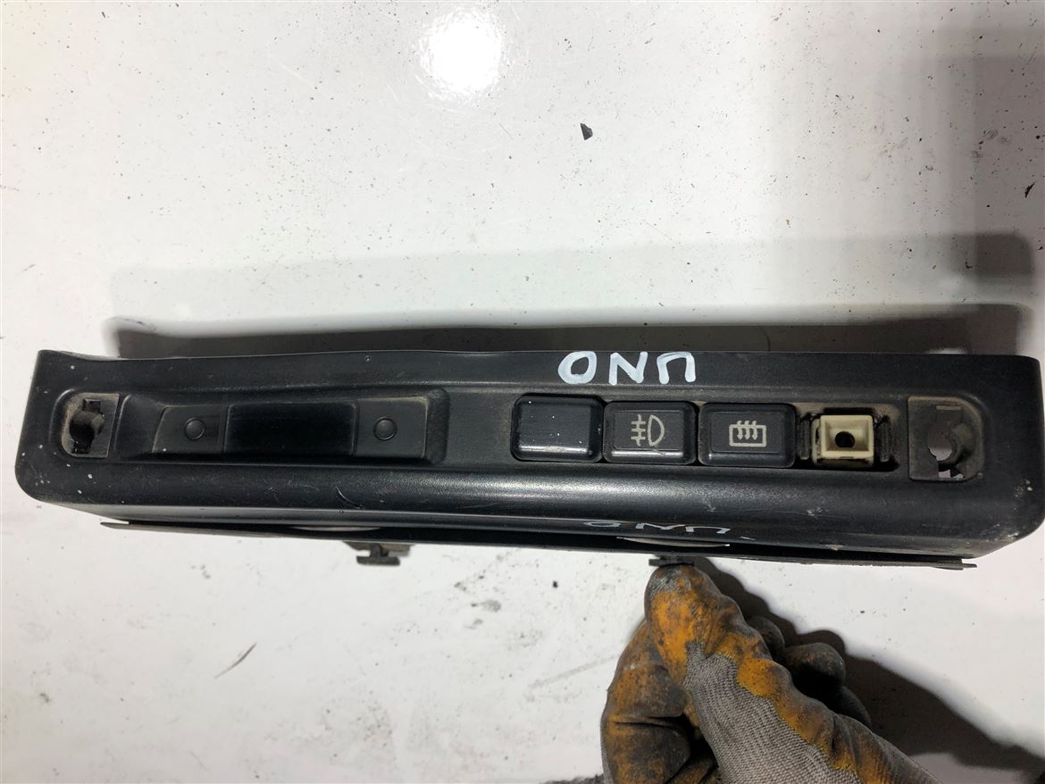 Fiat Uno Dijital Saat Far Kontrol Paneli