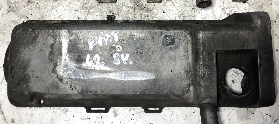 Fiat Uno Panda Palio Punto 1.2 8V 1993-2001 Külbütör Kapağı