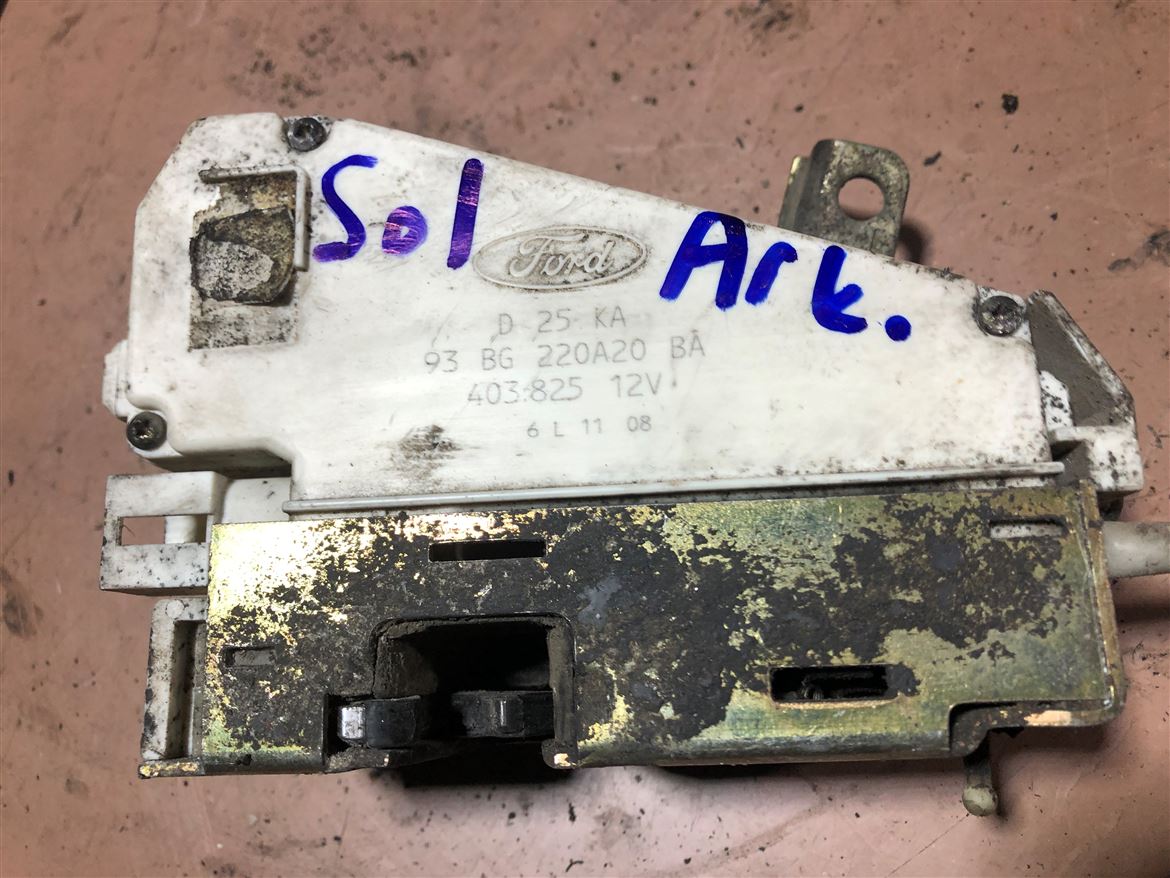 Ford Escort 1991-2000 Sol Arka Kapı Kilidi 93GB-220A20-BA