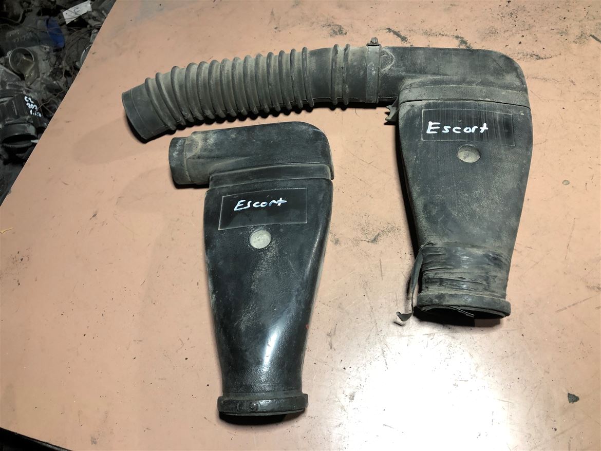 Ford Escort Hava Filtre Hortumu 928F-9U512-HB