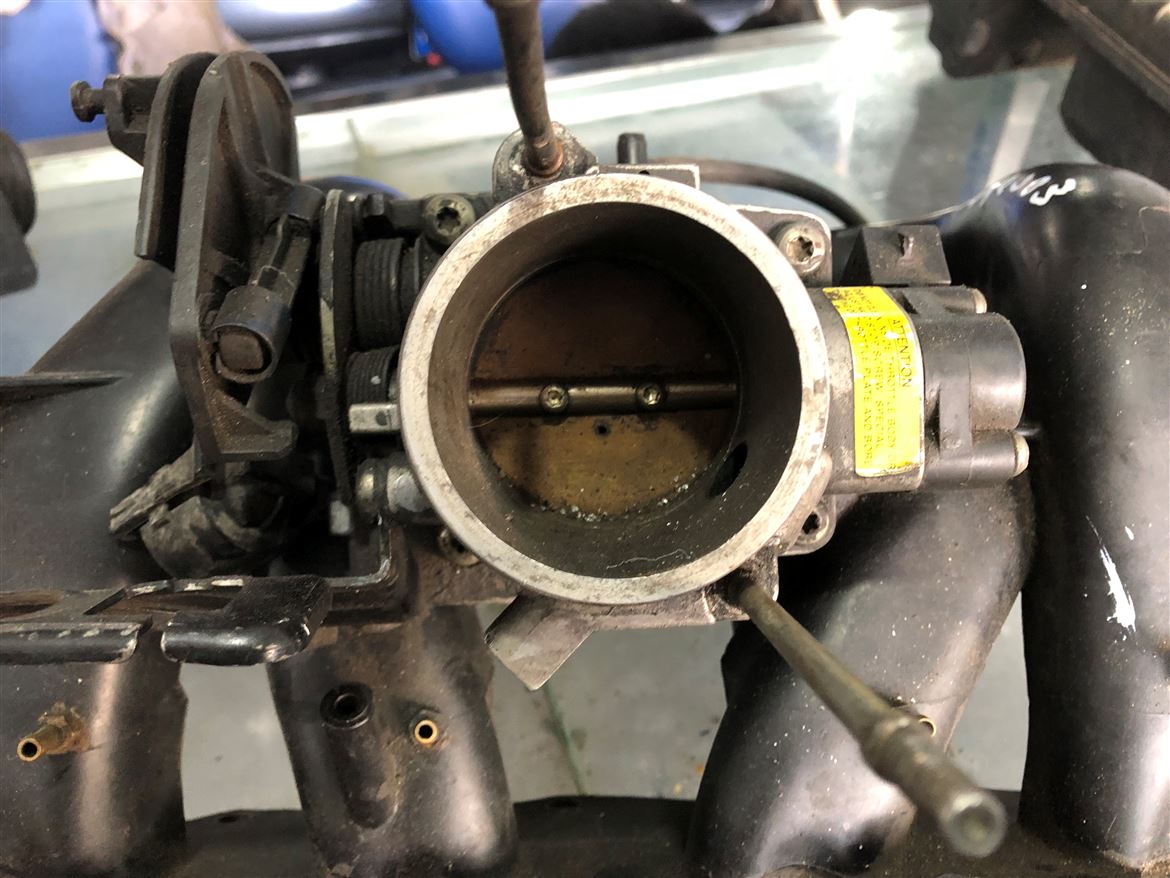 Ford Escort Mondeo 1.8-2.0 1993-2001 Bogaz Kelebeği (2)