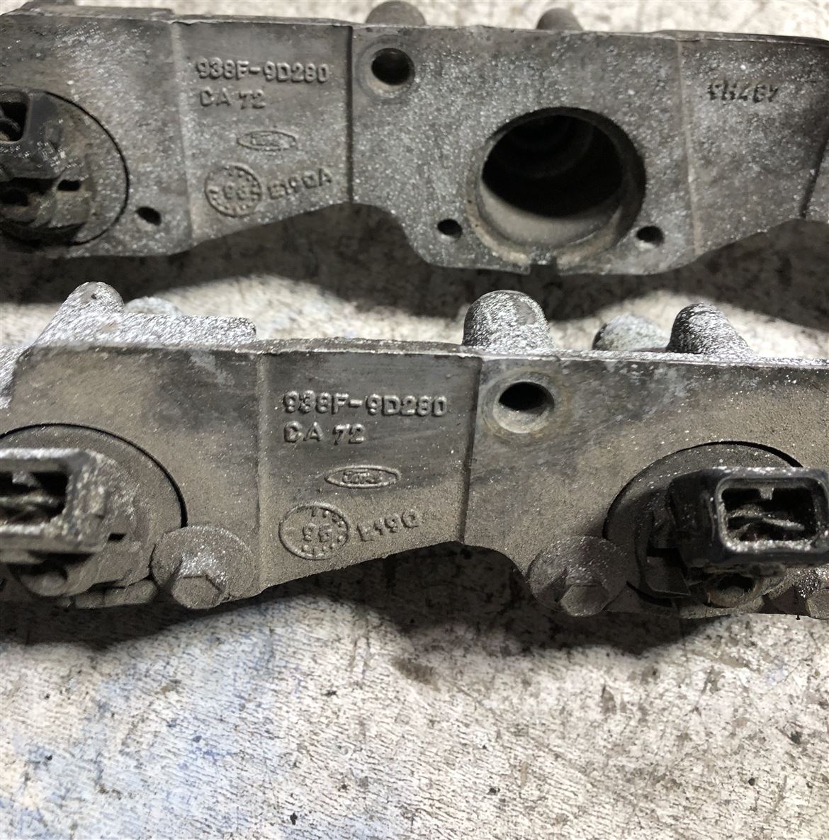 Ford Escort Mondeo 1992-2000 938F-9d280-CA Enjektör Kütüğü