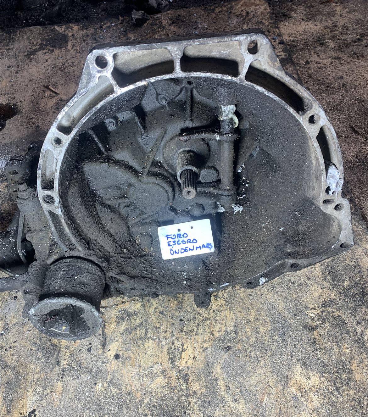 Ford Escort Önden Marşlı Çıkma Şanzıman
