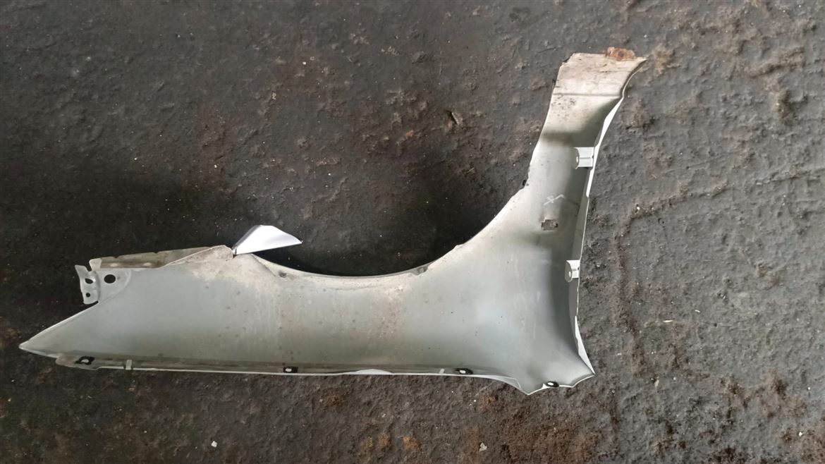 Ford Mondeo 199-1996 Sol Ön Çamurluk (2)