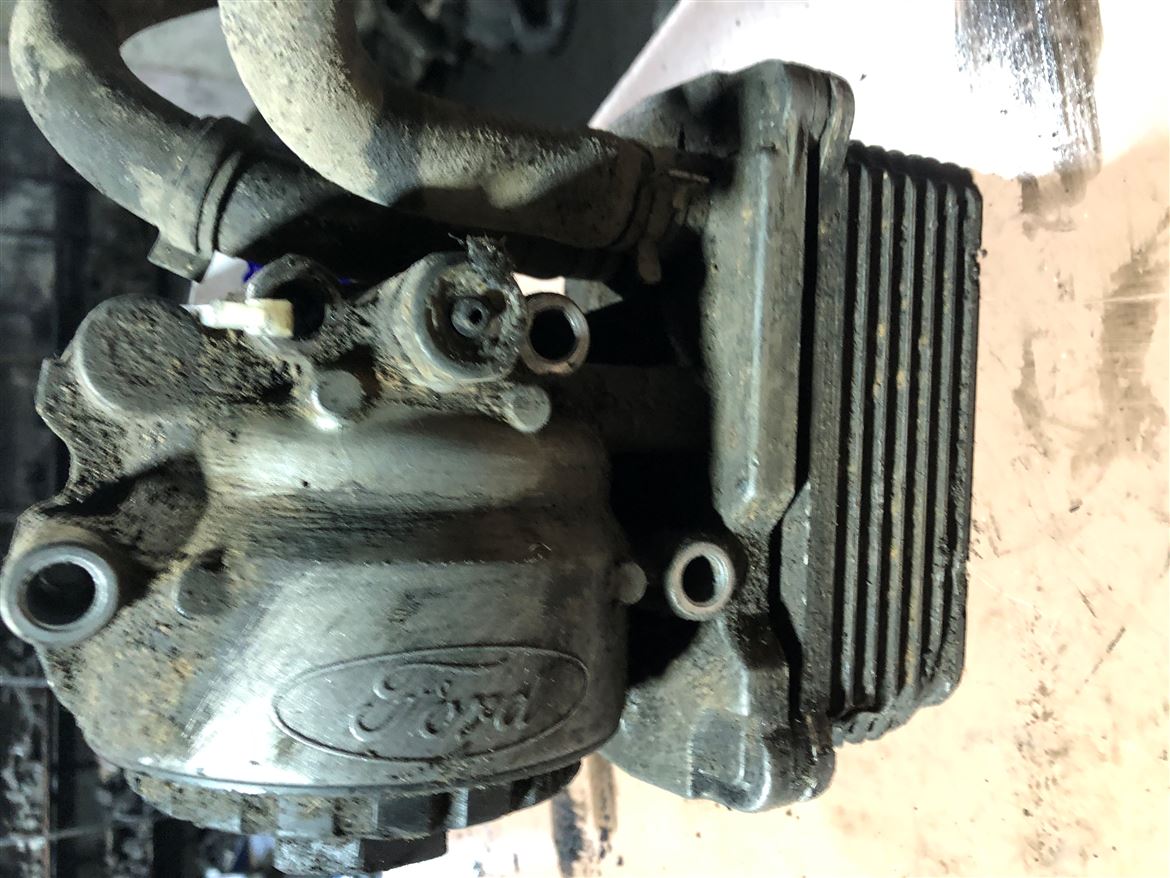 Ford Mondeo Transit v184 TDCI Yağ Soğutucu (1C1Q-6B624-AH)