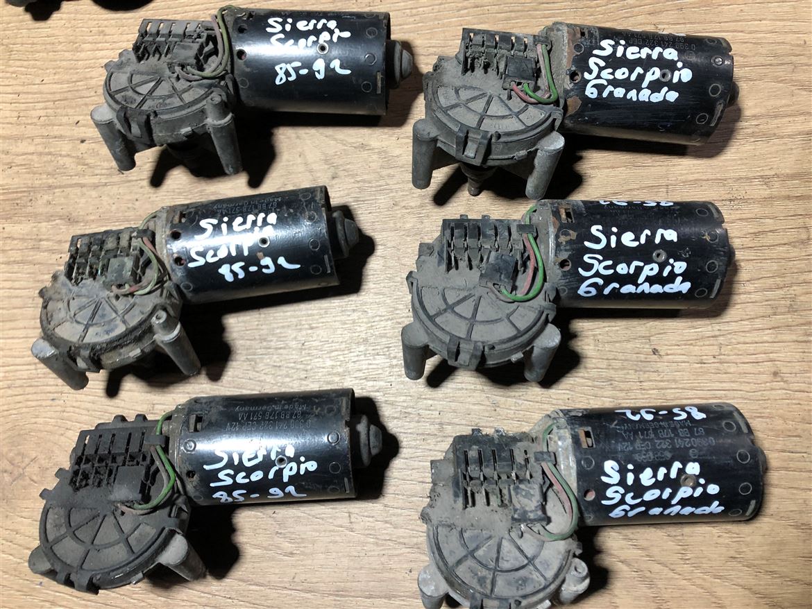 Ford Sierra 1985-1992 Ön Cam Silecek Motoru (4)