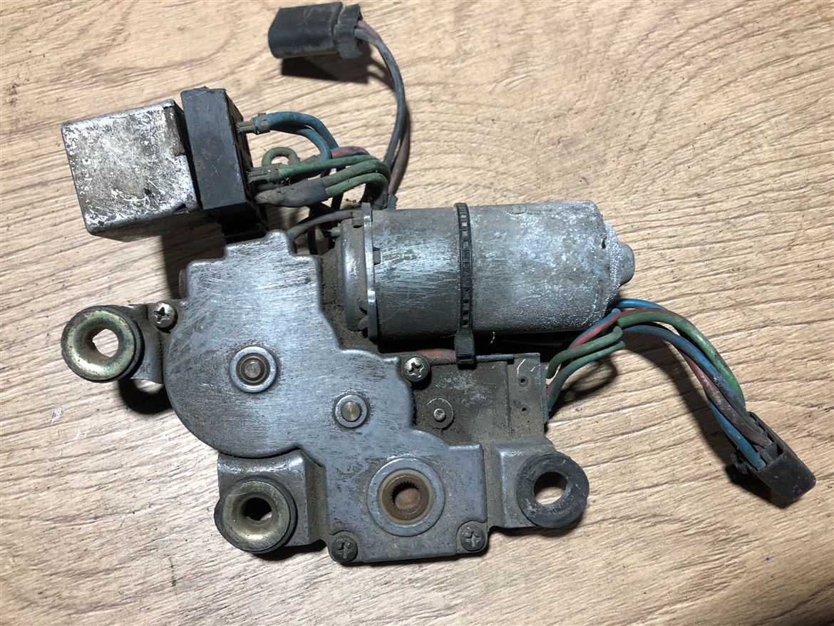 Ford Sierra Sicorpio Orion Escort 1985-1994 Sunroof Motoru 85GGA53508AB