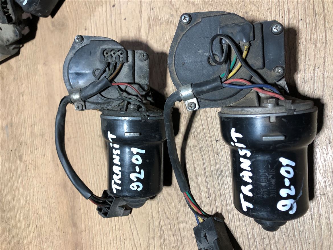 Ford Transit 1992-2001 Ön Cam Silecek Motoru (2)