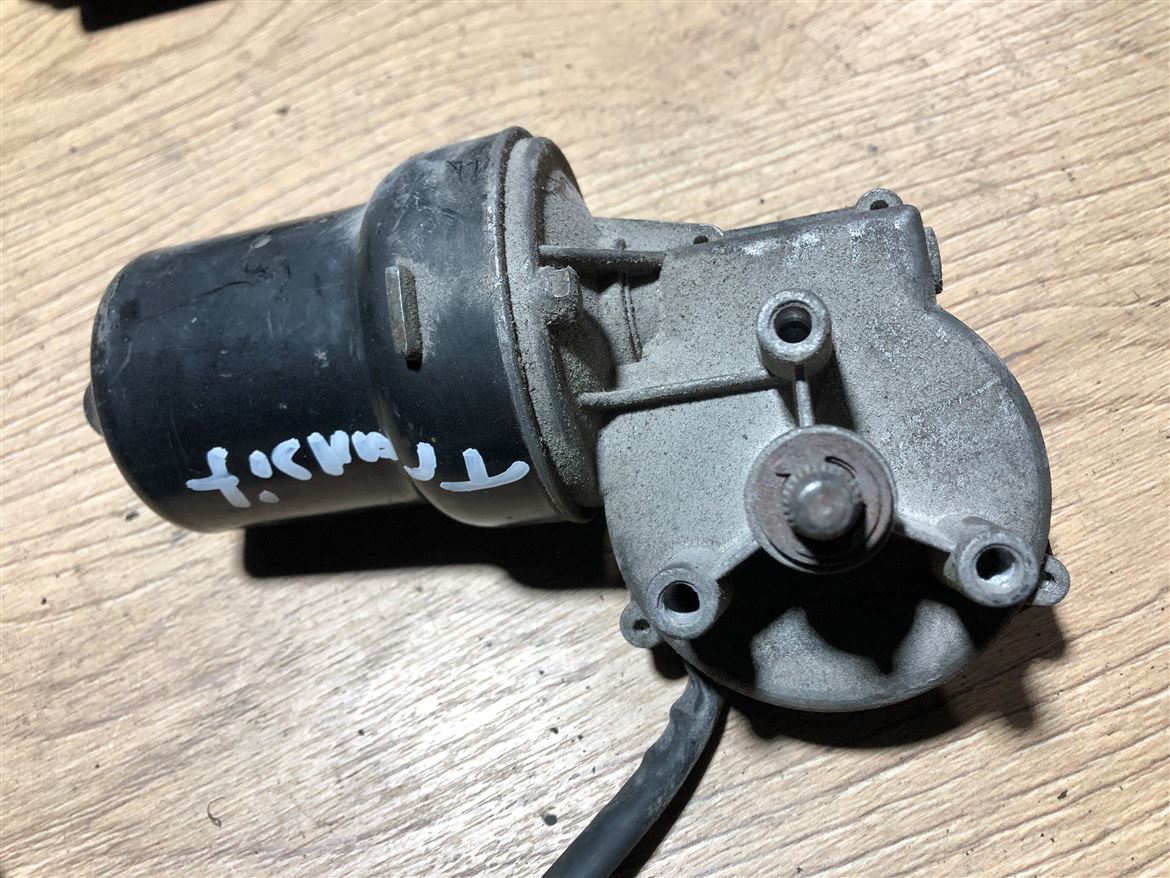 Ford Transit 1992-2001 Ön Cam Silecek Motoru (3)