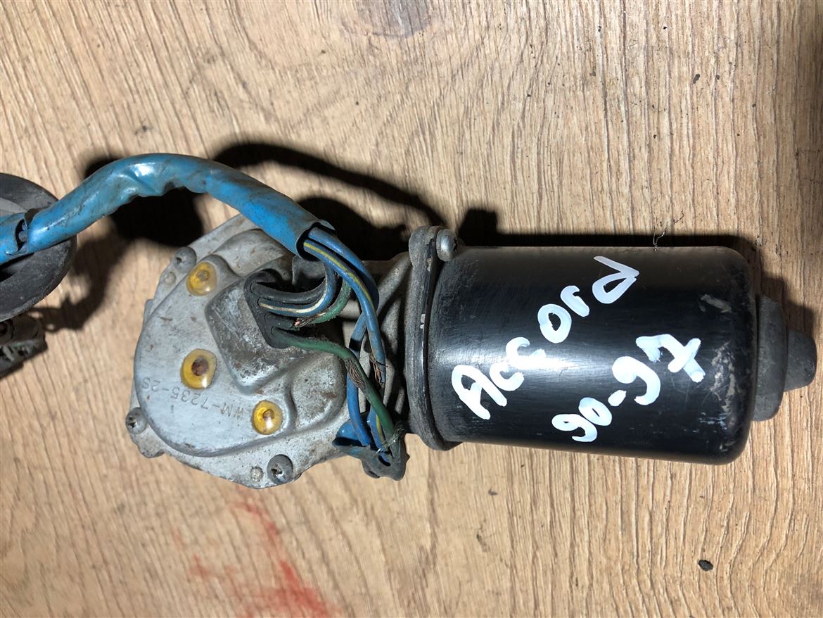 Honda Accort 1990-1997 Ön Cam Silecek Motoru