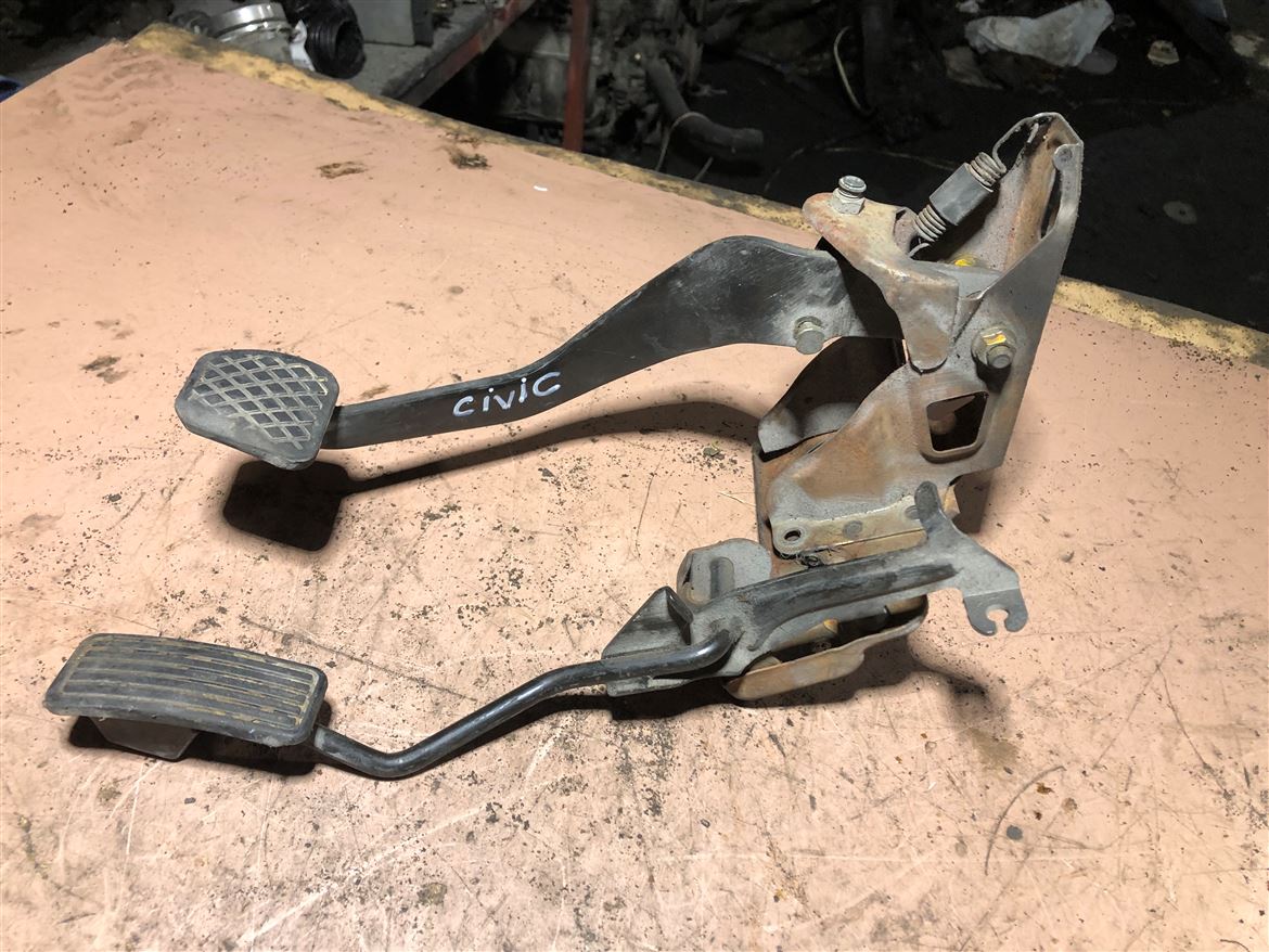 Honda Civic 1986-1998 Debriyaj Gaz Pedalı Takımı