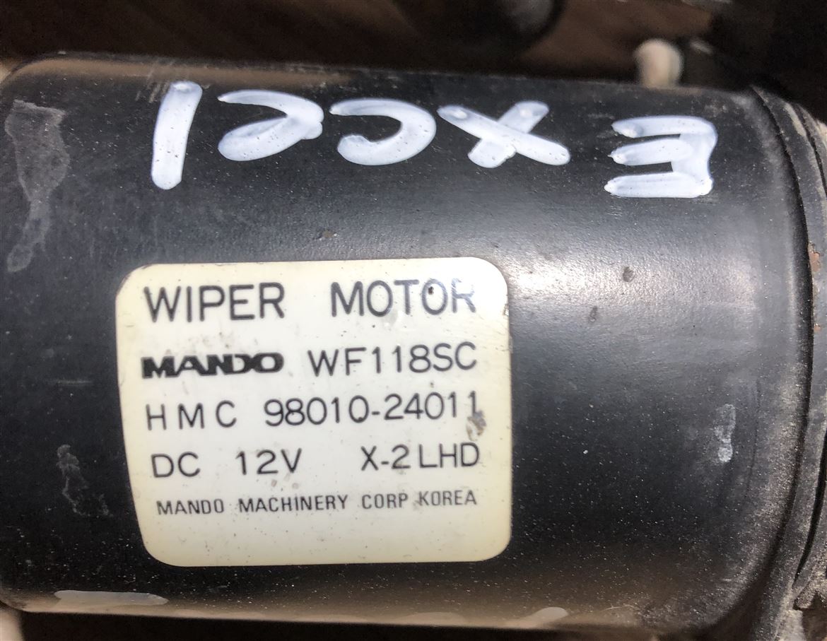 Hyundai Excel Ön Cam Silecek Motoru (3)