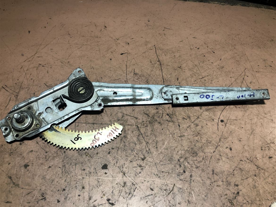 Hyundai H100 L300 1993-2008 Manuel Sol Ön Kapı Cam Krikosu