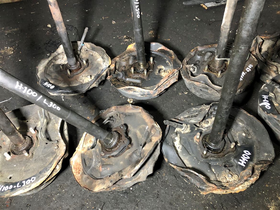 Hyundai H100 L300 Arka Sağ Sol Aks Taşıyıcı Kampana Fren Tablası