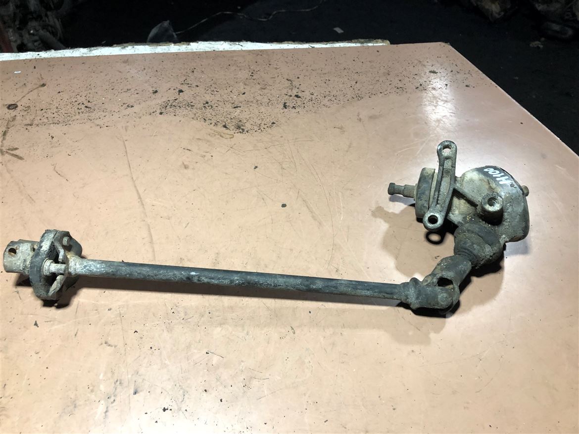 Hyundai H100 L300 Direksiyon Aktarma Yardımcı Dişlisi Kutusu