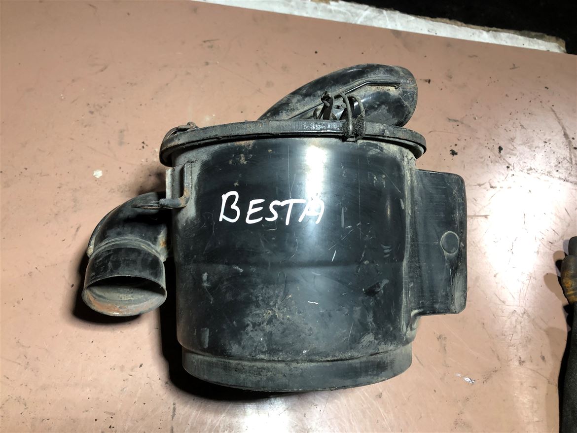 Kia Besta Hava Filtre Kutusu