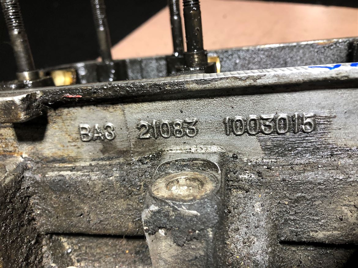 Lada Vega 1.5 8V Silindir Kapağı