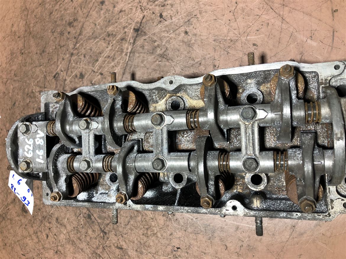 Mazda 626 1.6 8V 1983-1993 Silindir Kapağı (2)