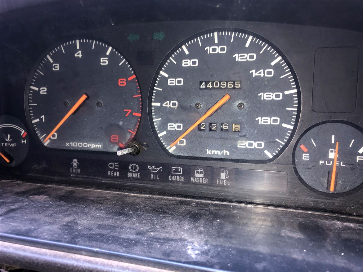 Mazda 626 1988-1991 (GD Kare Kasa) Kilometre Saati Gösterge Paneli