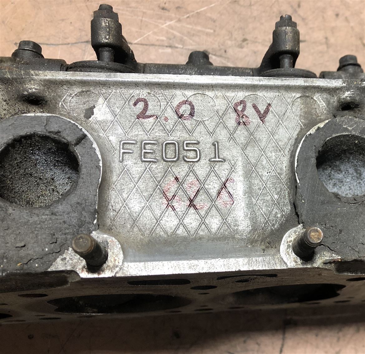 Mazda 626 2.0 8V 1982-1992 Silindir Kapağı